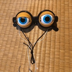 目　おもちゃ