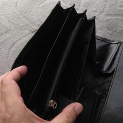 長財布　黒の画像