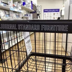 journal standard Furniture　ﾗﾝﾄﾞﾘｰﾊﾞｽｹｯﾄの画像