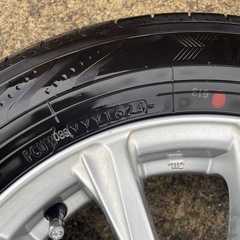 取引中　ほぼ新品　165/70R14 サマータイヤの画像