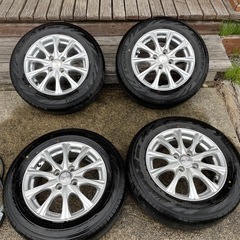 ほぼ新品　165/70R14 サマータイヤ
