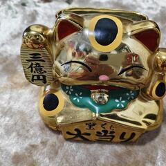 白虎　シーサー　金の招き猫の画像