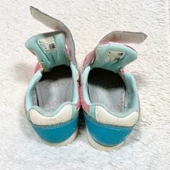 new balance 16cm
 の画像