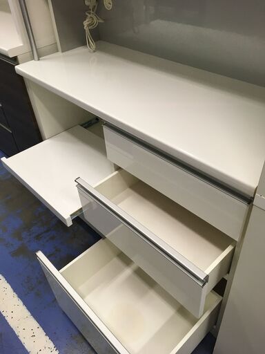 ☆リユースのサカイ横浜南店☆YM1324 高橋木工所 食器棚 ホワイト W101