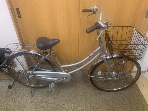 整備済み中古自転車　２４インチ　変速、LEDオートライト付き自転車