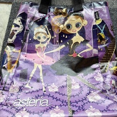 asteria トートバッグの画像