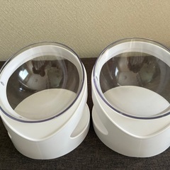 【ドタキャンの為再度出品】ペット用水、餌入れ