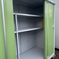 イナバ物置　倉庫　収納庫　物置の画像