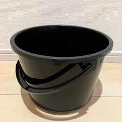 バケツ 黒