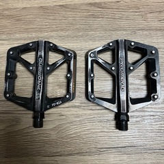 自転車ペダル