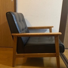 1人掛けソファーの画像