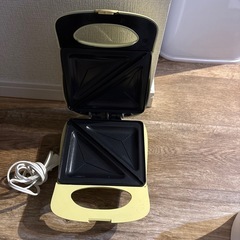 ④ホットサンドメーカーの画像