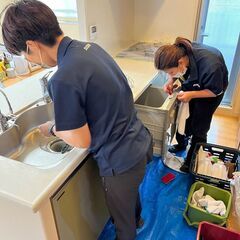 エアコン、水回り等のクリーニングサポートスタッフの画像