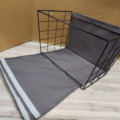 収納バスケット　ワイヤーバスケット　の画像
