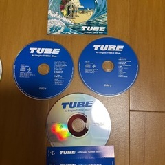 TUBE  all singles TUBEst White and blue
の画像