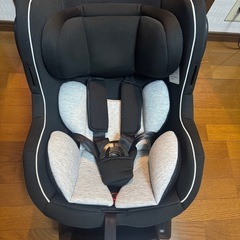 チャイルドシート　ISOFIX 回転タイプ　国内最軽量　ほぼ未使...