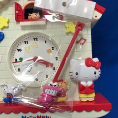 【ジャングルジャングル岸和田店】一番くじ　ハローキティ×クレヨンしんちゃん　掛け時計の画像