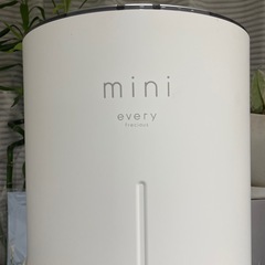 「定価17万」ほぼ未使用　エブリィプレシャスmini ウォーターサーバーの画像