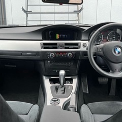 ⭐️車検2年⭐️BMW 320iＭスポーツPKG 純正17インチアルミ　バックカメラ　ETC 禁煙車　ナビ　オートエアコンの画像