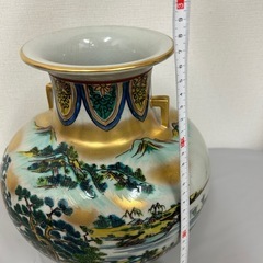 九谷焼き　壺　の画像