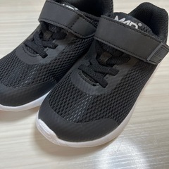 靴 17.5cm ほぼ新品