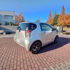 iQ TEIN車高調　車検付き　走行8.9万km 100Gレザーパッケージの画像