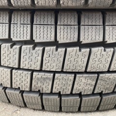 DUNLOP 195/80R15 25年製　冬タイヤの画像