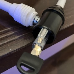 自転車用鍵の画像