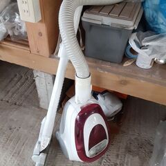 ☆中古　掃除機　そうじ