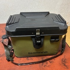 シマノ　45センチ　タックルケース　バッカン　カーキー