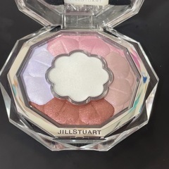 値下げ中 定価6,380円 ほぼ未使用 JILLSTUART ジルスチュアート アイシャドウ ブルームクチュールアイズ 07の画像