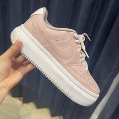 NIKE ピンク　24cm　