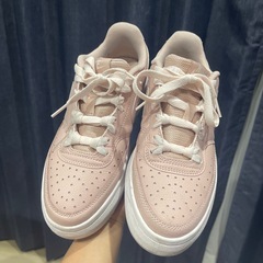 NIKE ピンク　24cm　の画像