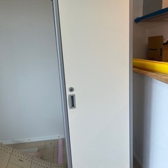 イナバ物置の画像