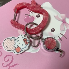キティ 未使用 伸びる紐付きカラビナ