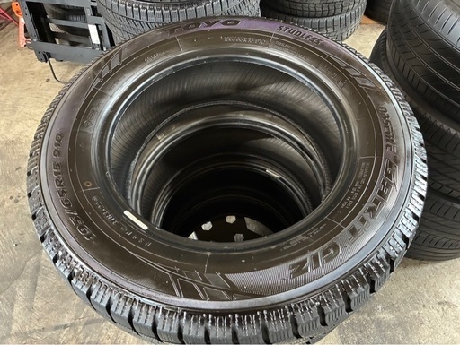 ??195/65R15???人気サイズ?2022年TOYOタイヤ?エスクァイア、プリウス、カローラ系その他多数‼️ご不要なアルミお買取