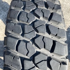 BFGoodrich   マッドテレーン　 LT225/75R16  110/107Q   5本の画像