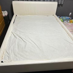ウォーターベッド
