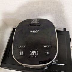 【6/14本日中希望】SHARP 炊飯器 3合炊きの画像
