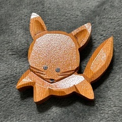キツネ🦊ブローチ