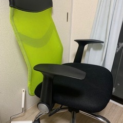 回転椅子の画像