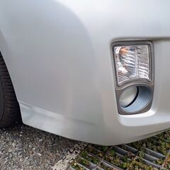 トヨタ プリウスH２３の画像