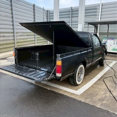 日産ダットサントラックの画像