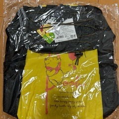 新品　くまのプーさん　ディズニー保冷スクエアリュック