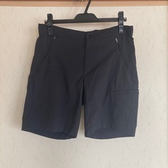 ユニクロ   ポケッタブルショートパンツ 