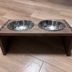 ✨未使用✨ペット食器台フードボウルの画像