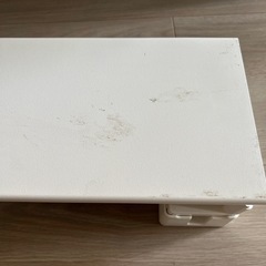 ホワイト モニター台 プラスチック製の画像