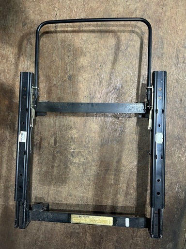 ランクル80用　レカロシートレール　ランドクルーザー80