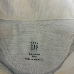 baby gap 3-6m ポロシャツの画像