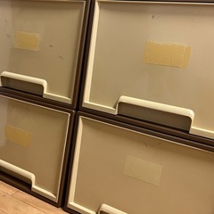【無料】衣装ケース 4つお譲りしますの画像